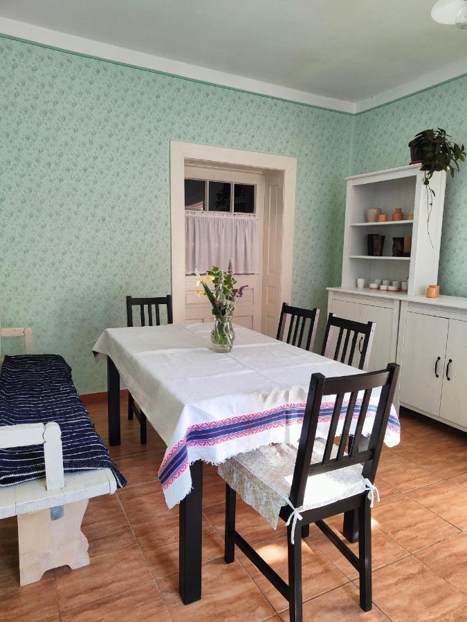 Bed and Breakfast Ethno&Coffee House Tulip Glozan Экстерьер фото